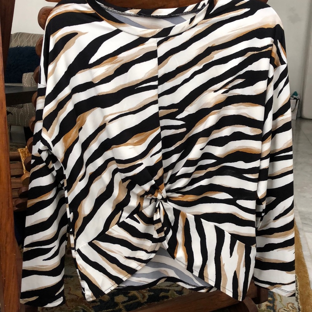 Nordstrom rack Zebra print knot front top